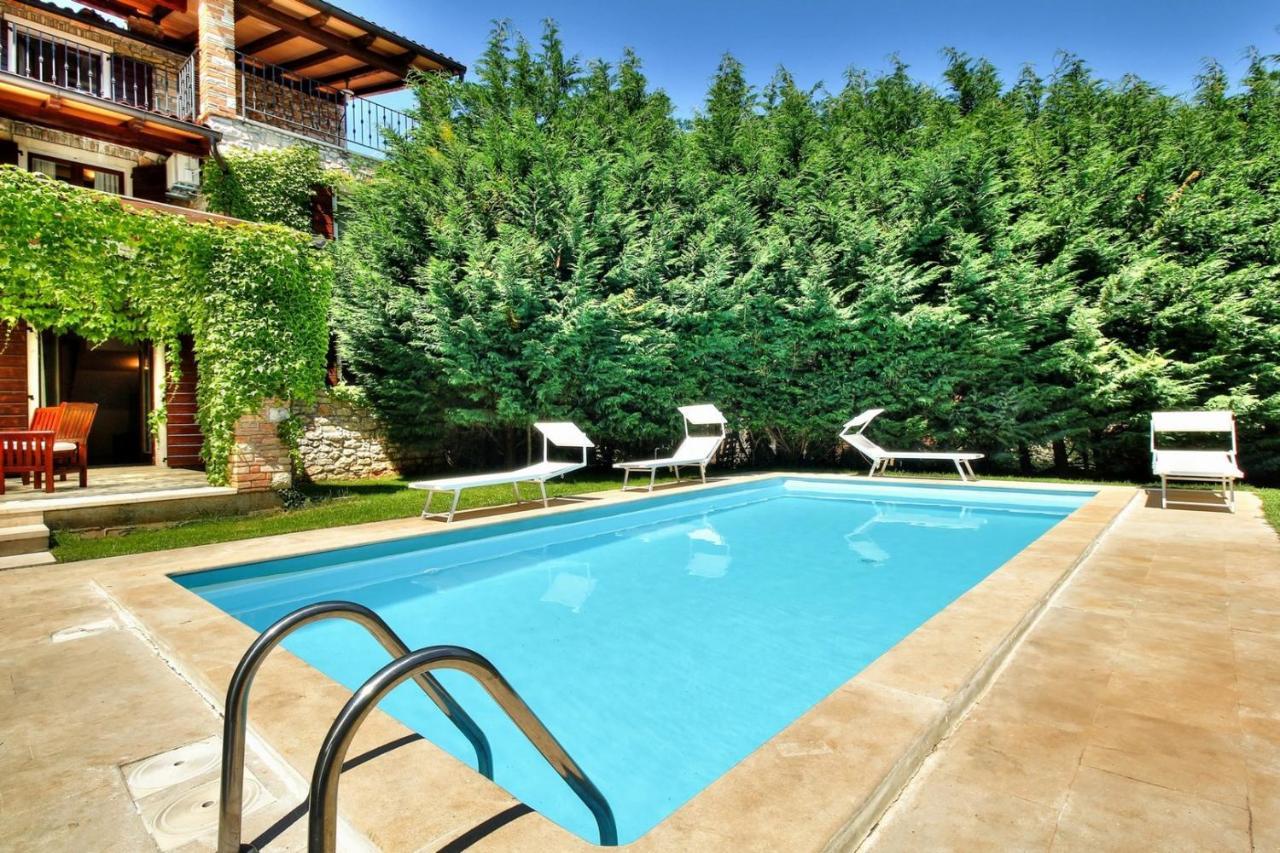 Villa Anthony With 3 Bedroom And Private Pool Near Umag Materada Exteriér fotografie